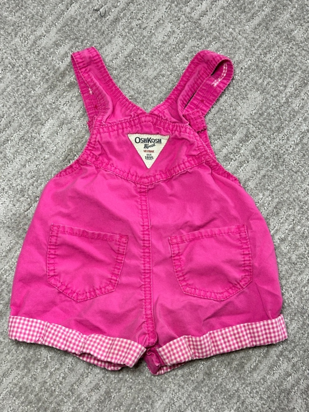 OshKosh B'gosh Bright Pink Gingham-Cuff Short Overalls | 18 months - Picture 6 of 9